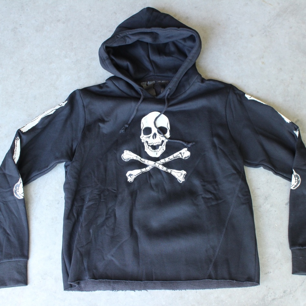 Vlone skull hoodie